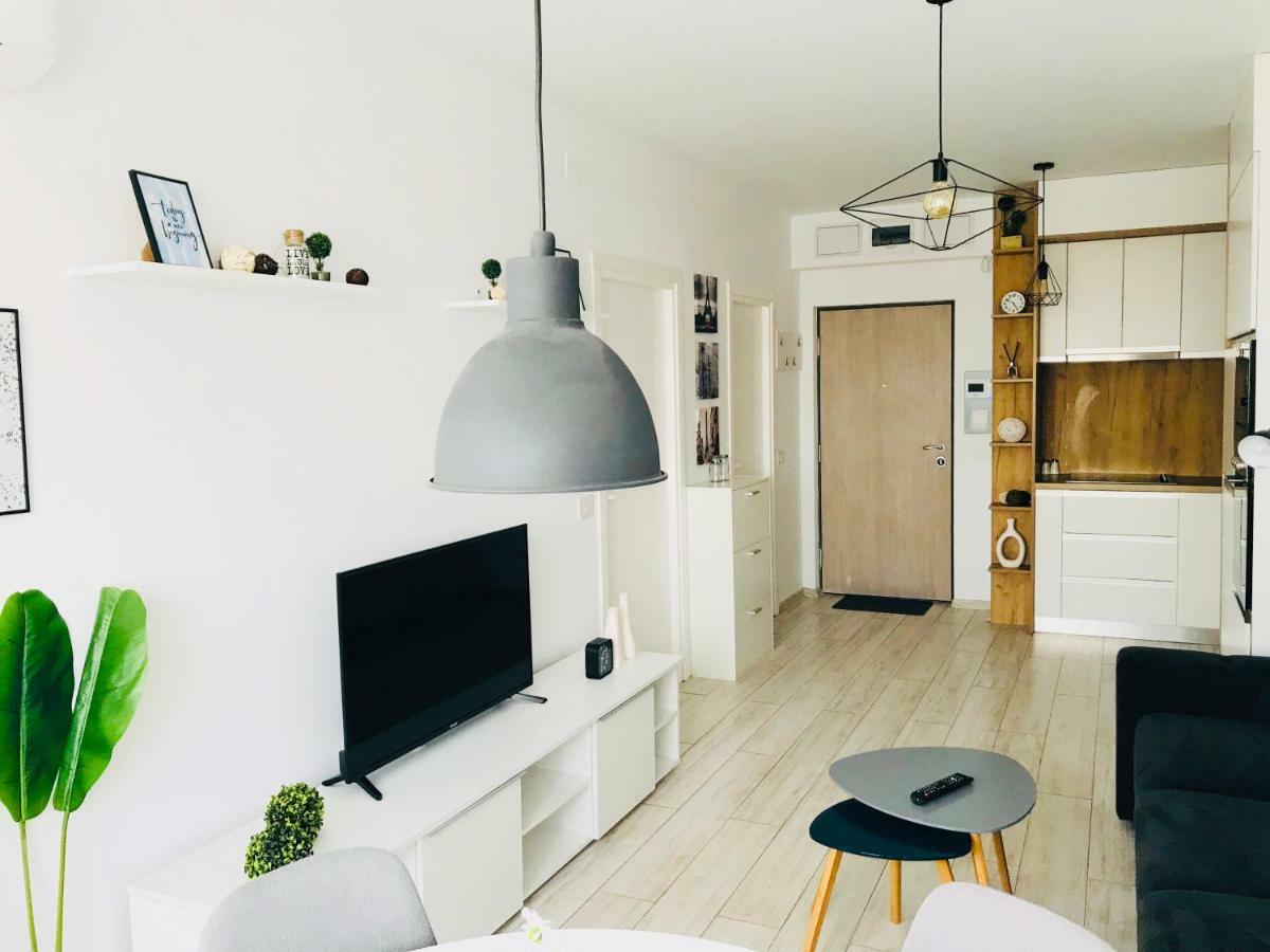 Residence P1 Oradea Bagian luar foto